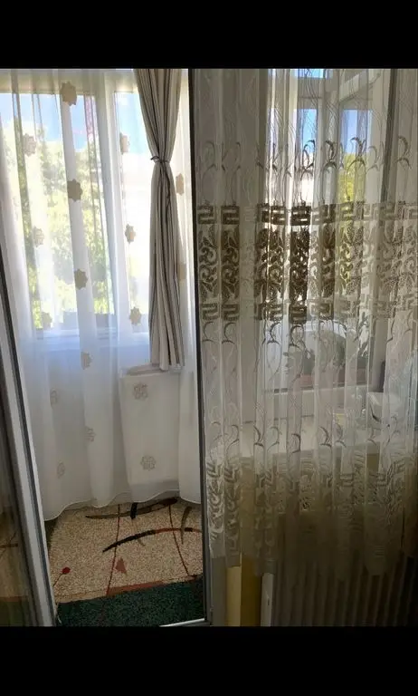Vand Garsoniera / in zona micro 17