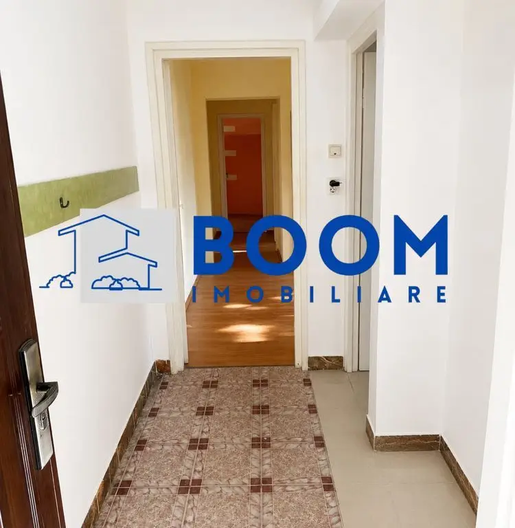 Apartament 3 camere | Zona Hermes | Geam la baie| Decomandat |