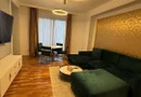 Apt 2 cam Victoriei, design interbelic şi finisaje de lux.