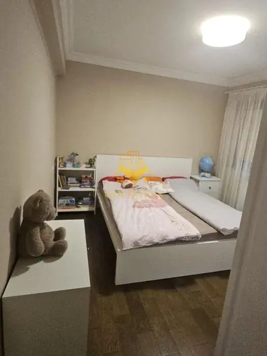 3 camere, 2 bai, 2 parcari, Europa Zona Eugen Ionesco, Kos Karoly