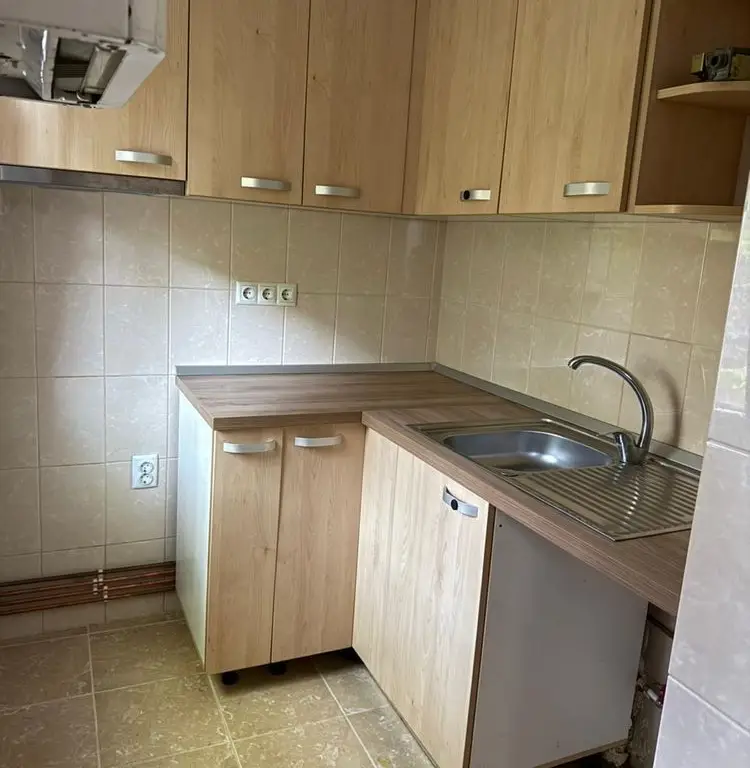 BRASADAS vinde ap 2 cam 33 mp. etaj 1/4 Micro 14.