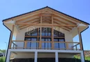 Vilă chalet modern cu perete panoramic de sticlă - Livezeni, Mureș
