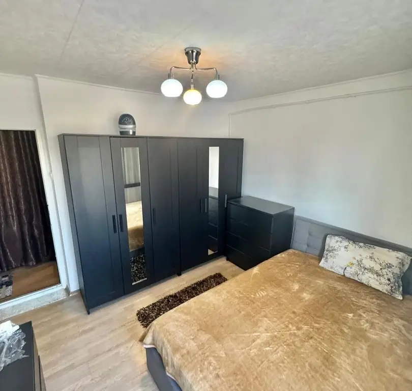 Apartament 3 camere de vânzare – Șos. București