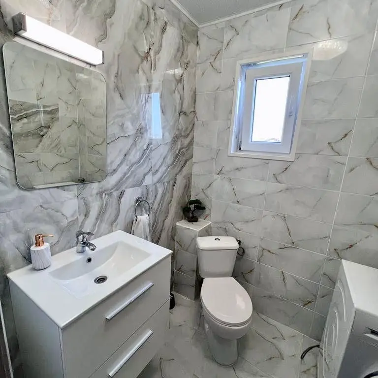 Ag. Eu. vinde Casa P+1 3 camere in Mamaia Nord - Hanul cu Peste