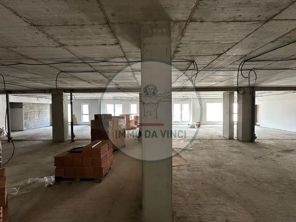 Spatii birouri 142mp si 194mp Marasti Iulius Mall finisaje la cerere