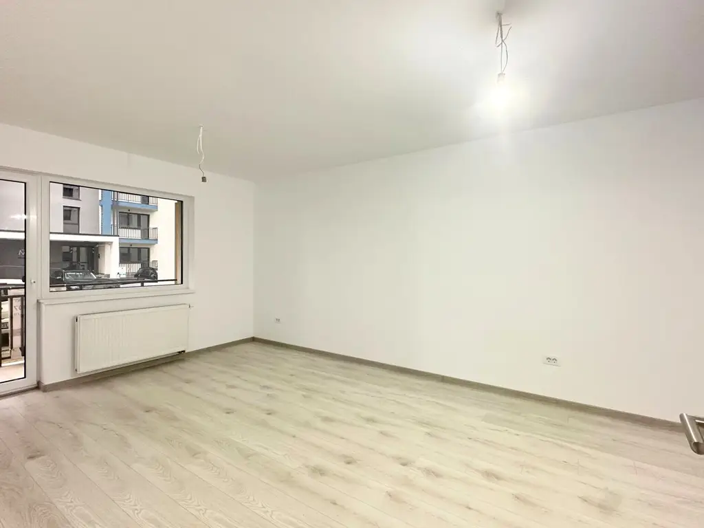 Inchiriere apartament nemobilat Casa Nobel Lângă Coresi