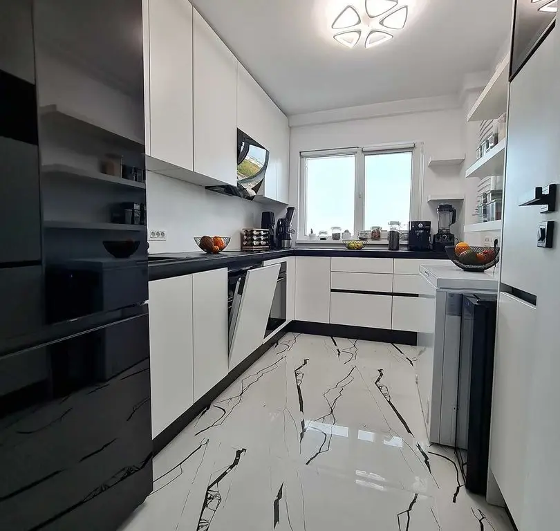 Proprietar Apartament 3 Camere Tineretului lux mobilat utilat parc