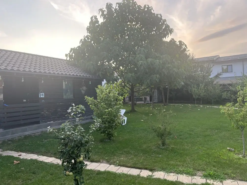 Vand Vila Valea Lupului.1100mp