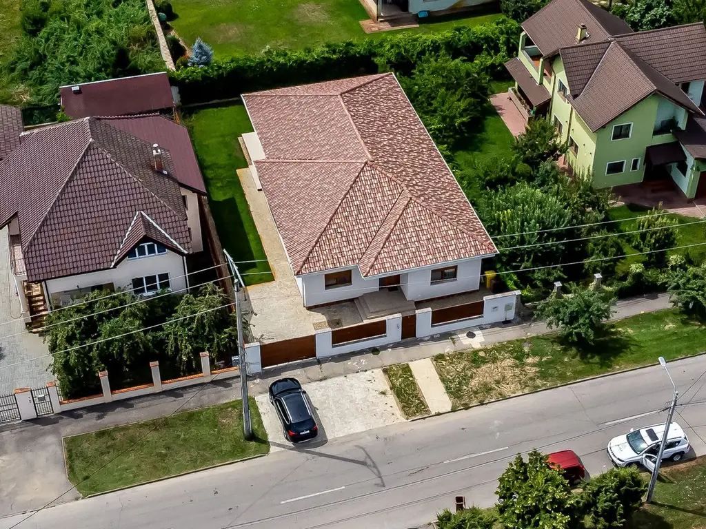 Vilă nouă superbă tip mediteranean, zona exclusivistă Tabacovici