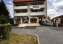BRASADAS vinde ap 2 cam NOI Careiului.
