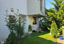 Casă modernă de vânzare, curte, 6 camere, parcare, Zona Vivo, Florești