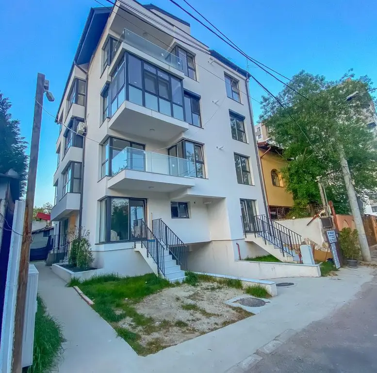 2 camere Bloc 2026 | 64 mp | Lujerului – Plaza