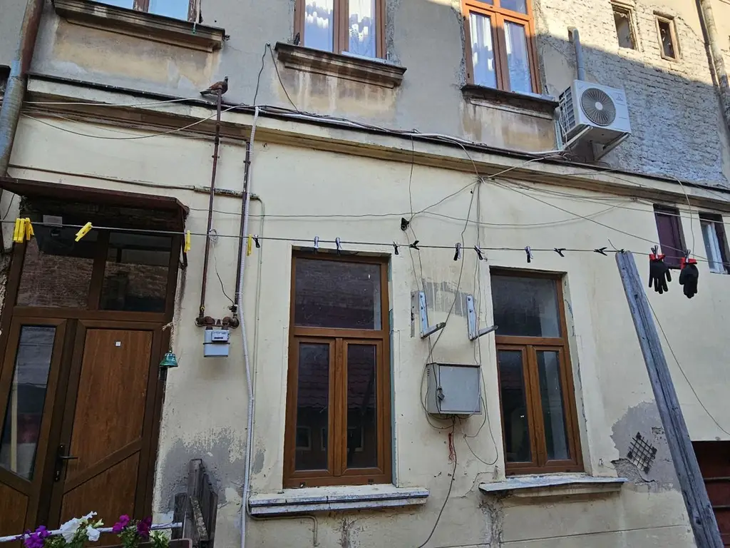 Gara de Nord apartament 2 camere parter de vila