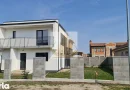 Duplex 117mp, despartit prin camera tehnica, Dumbravita