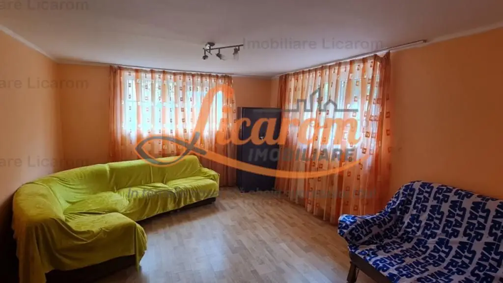 Casa individuala cu 2 apartamente, 6 camere,teren 403 mp,ASTRA.