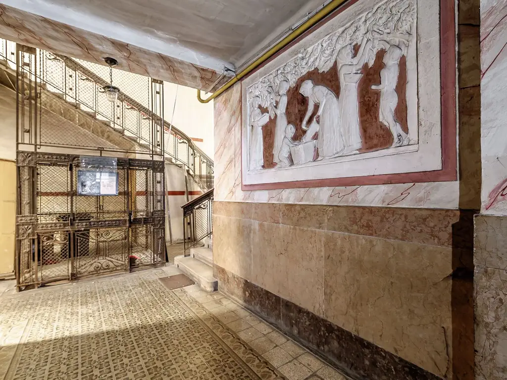 REZERVAT! Apartament cu 4 camere în Palatul Bohuș, Arad