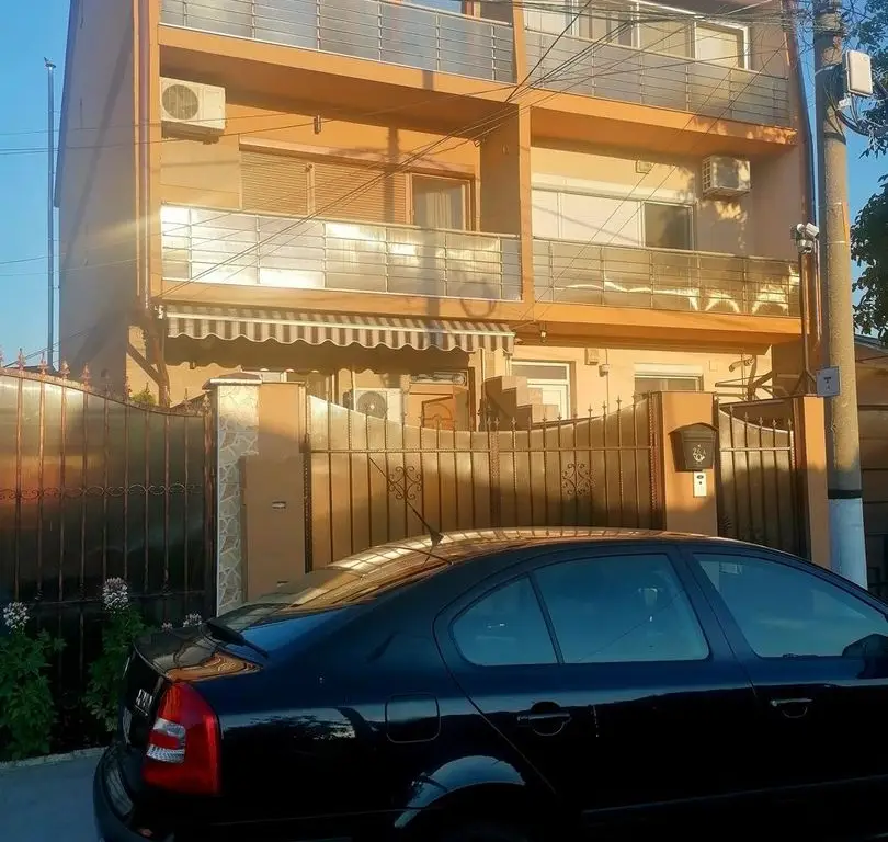 Proprietar vând Duplex în București sector 3, mobilat și utilat complet, cartier exclusiv de case