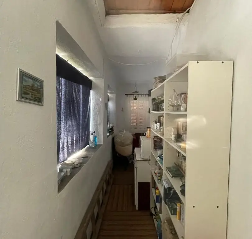 Vindem casă tradițională in sat Sabolciu,central, 4500 mp- 76.000 euro