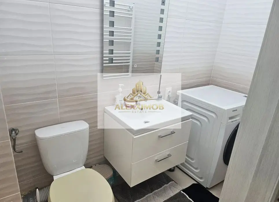 Apartament 3 Camere de Vanzare - zona Metalurgiei - 75 mp