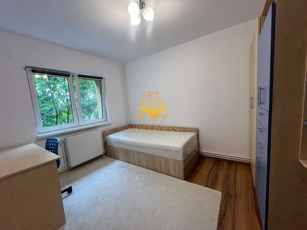 4 camere decomandate, Titulescu, Parcare, Gheorgheni, FSPAC,The Office