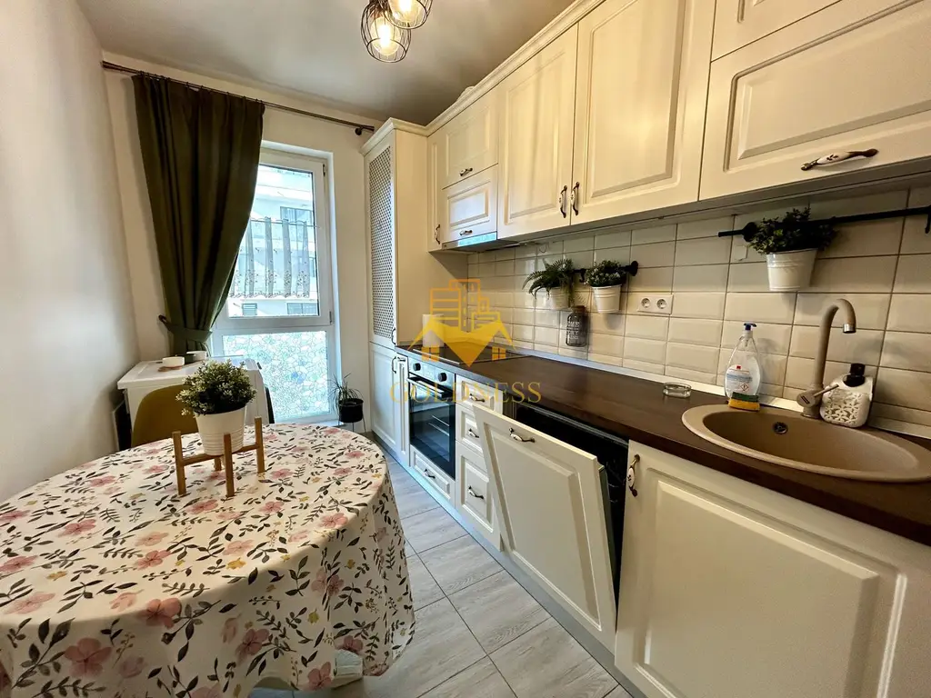 2 Camere decomandate,Parcare,Andrei Muresanu,Calea turzii,Terasa,Lux