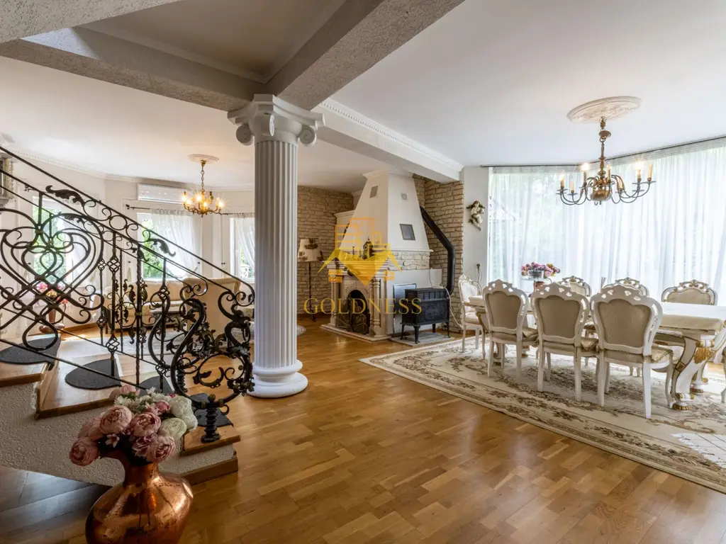 Casa individuala, 5 camere, dressing,garaj, 1000 mp gradina, Borhanci