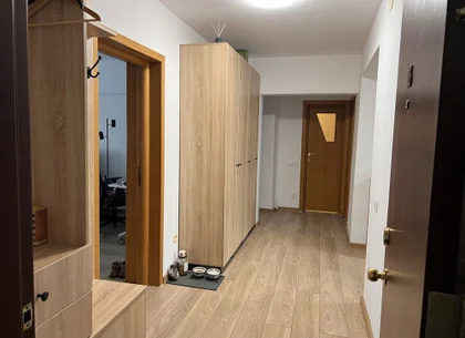 Particular; apartament 3 camere complet renovat si mobilat