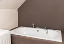 Vilă 5 dormitoare, 4 băi, 2 248mp teren, piscină. Preț: 229 000 E.