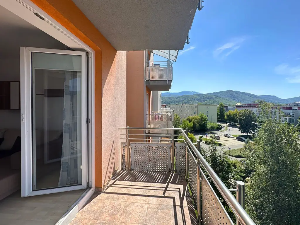 Apartament 2 camere mobilat și utilat cu vedere superbă spre Tâmpa