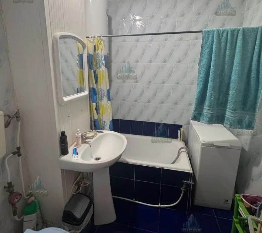 Apartament 3 camere de vânzare – Zona Centrală