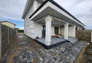 Duplex la cheie. 3 bai. 5 camere. La 4 minute de Timisoara.