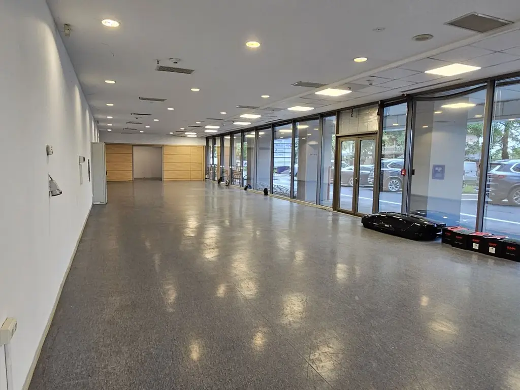 Pantelimon spatiu comercial 650 mp