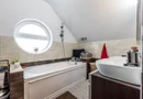 Casă gata de mutat în Westfield | 387 mp teren | curte + anexe