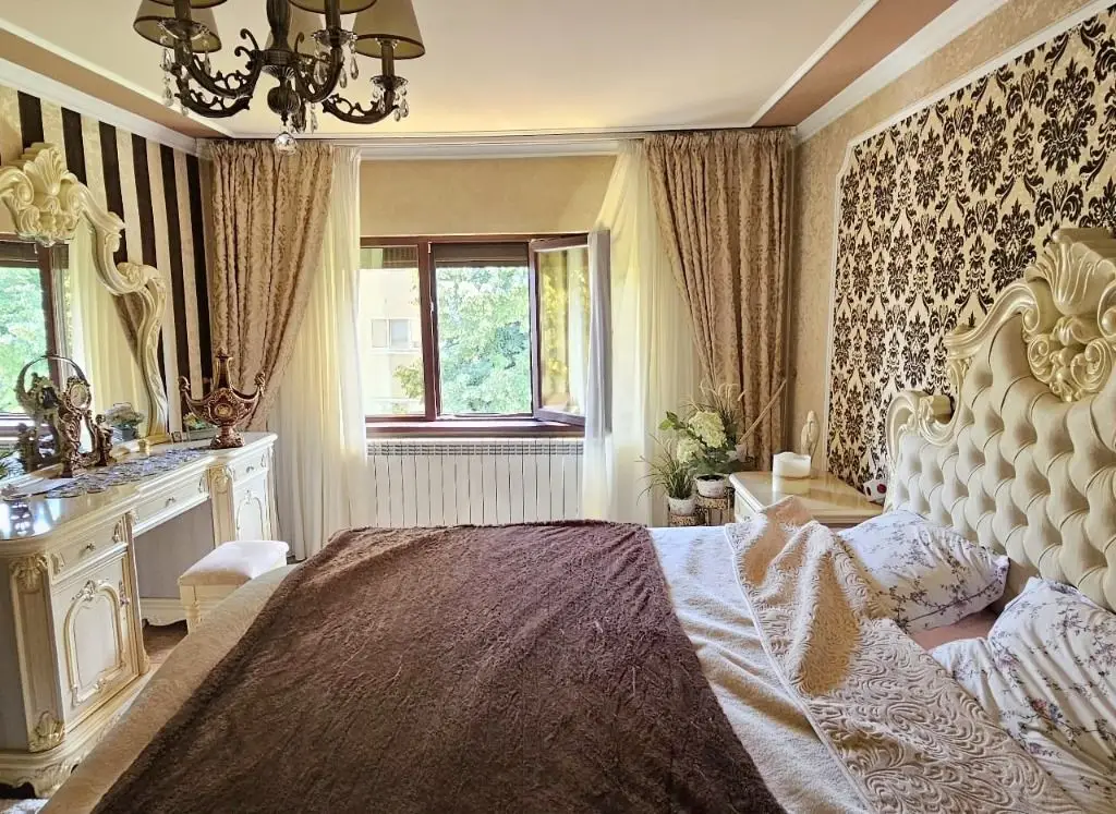 Apartament modern cu 3 camere de închiriat – Siderurgiștilor Vest