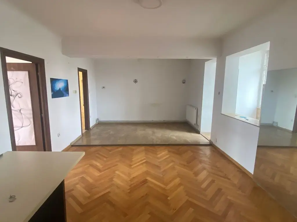 Piata Domenii - Ion Mihalache apartament 3 camere de vanzare