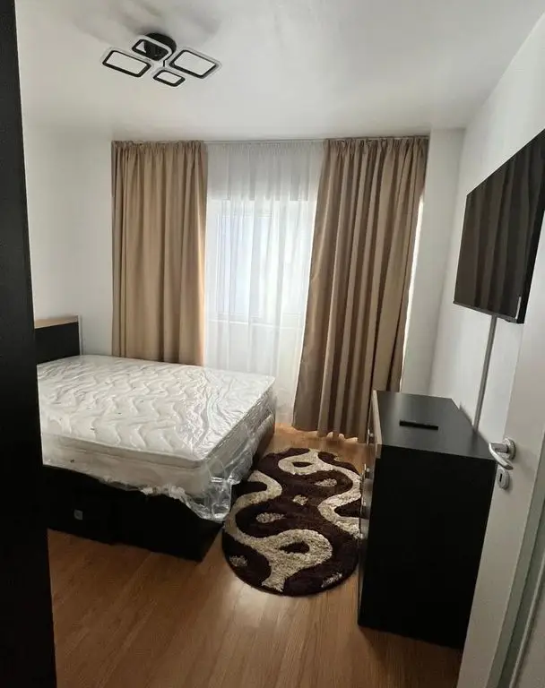 De inchiriat apartament cu 2 camere, etaj 1, zona Neacsu, 400 euro