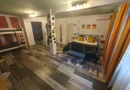 Casa + 5 apartamente + spatiu de inchiriat + parcari. Pretabil locuit + afacere