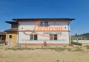 Proprietate in Cristian cu trei constructii+o fundatie,450000euro