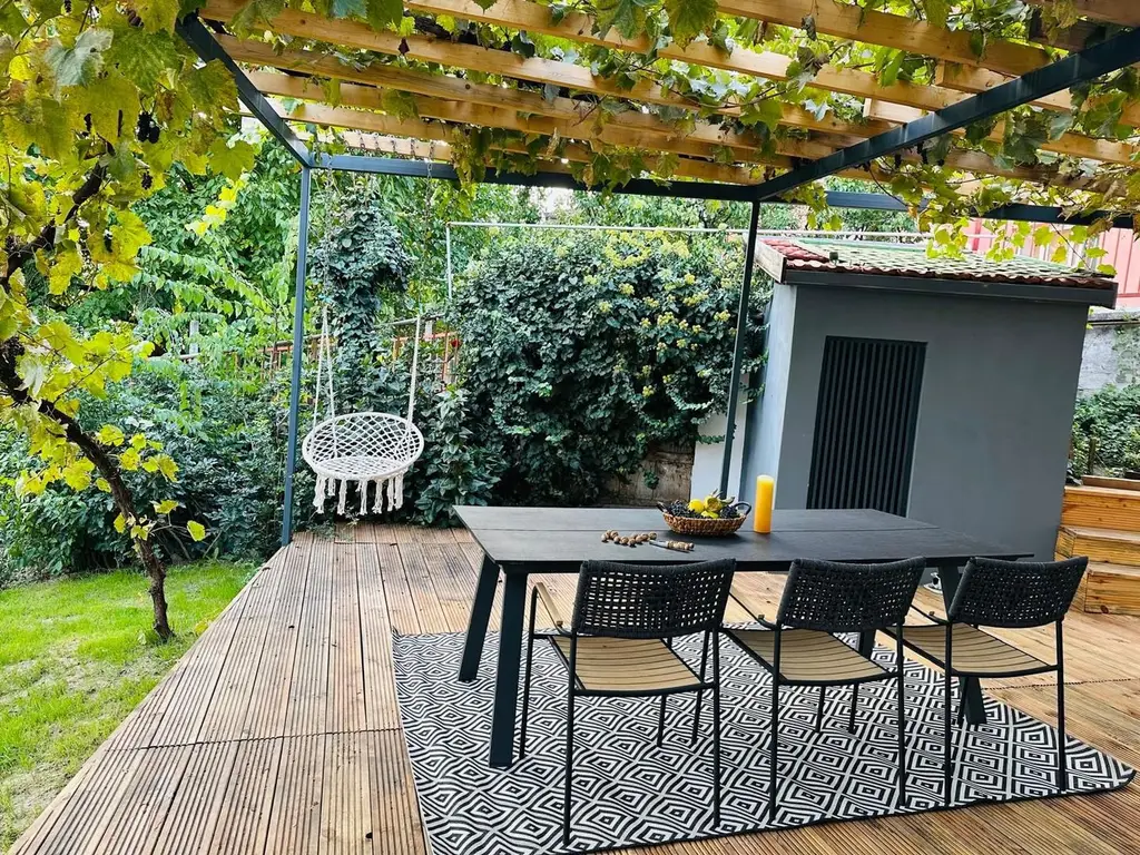 Casă la cheie, 140 mp + teren 540 mp — Zonă centrală Oradea. 387.000 E
