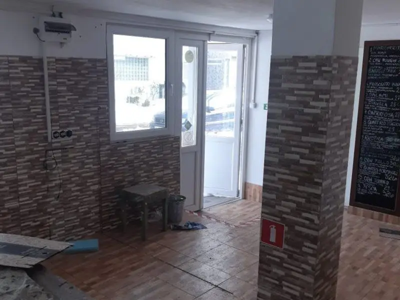 Vanzare spațiu comercial stradal – Cartier Siderurgiștilor Vest