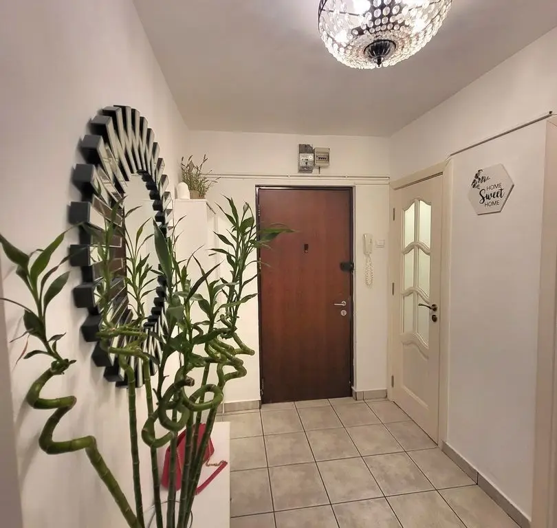 Direct proprietar vand apartament 4 camere București