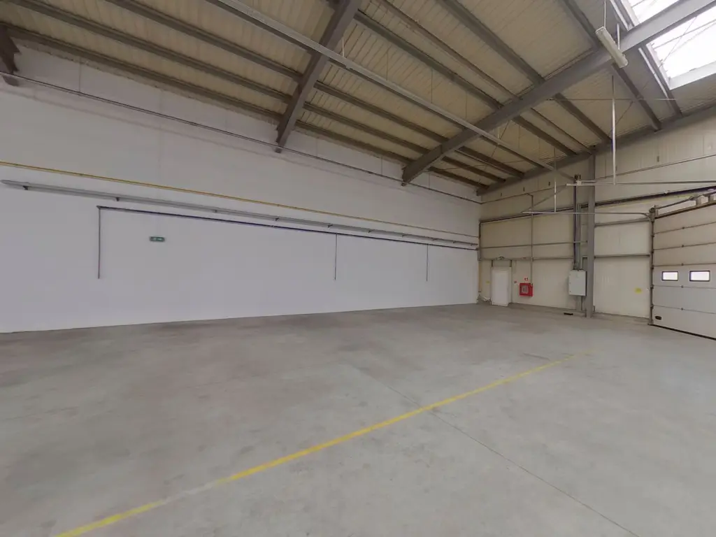 Hală industrială de închiriat 856 mp