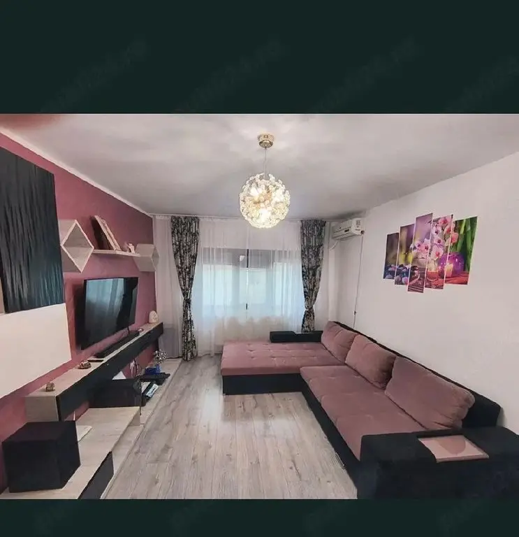 De inchiriat apartament 3 camere Micro 16, 450 euro