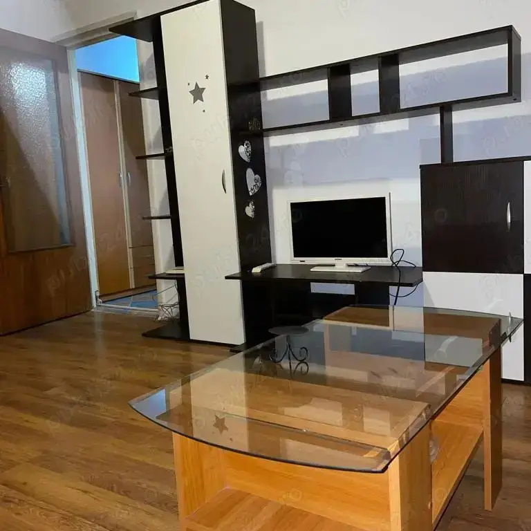 Închiriez apartament 2 camere Giurgiului