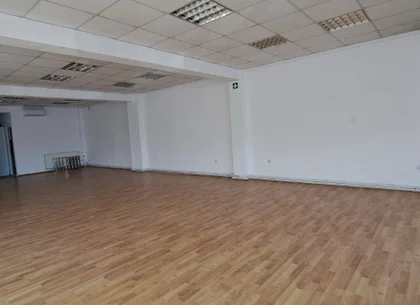 Inchiriere spatiu comercial-sala diverse Centru Pitesti