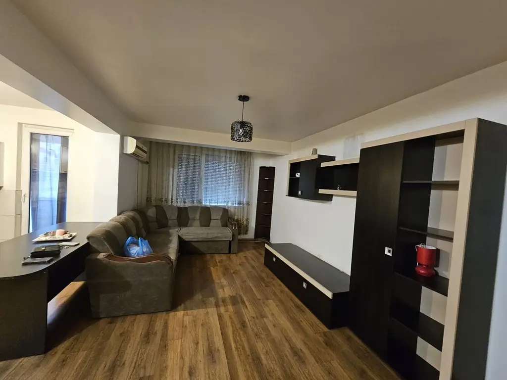 2 Camere Clinica Sante | etaj 1 | central - Nord (Kaufland) bloc 2010