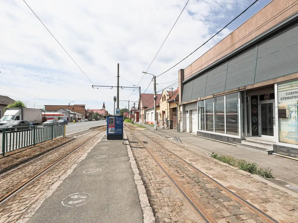 De închiriat spațiu comercial 85 mp în Grădiște – cu vitrină stradală