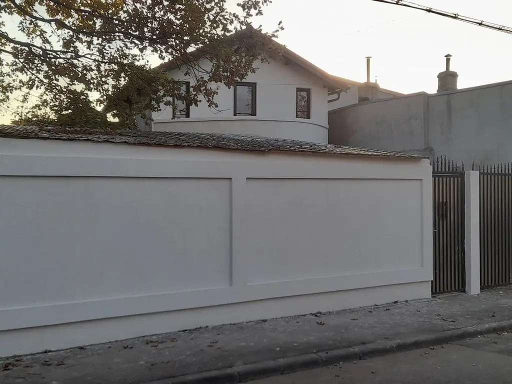 Vila Sector 5 preț 155000 euro 300mp