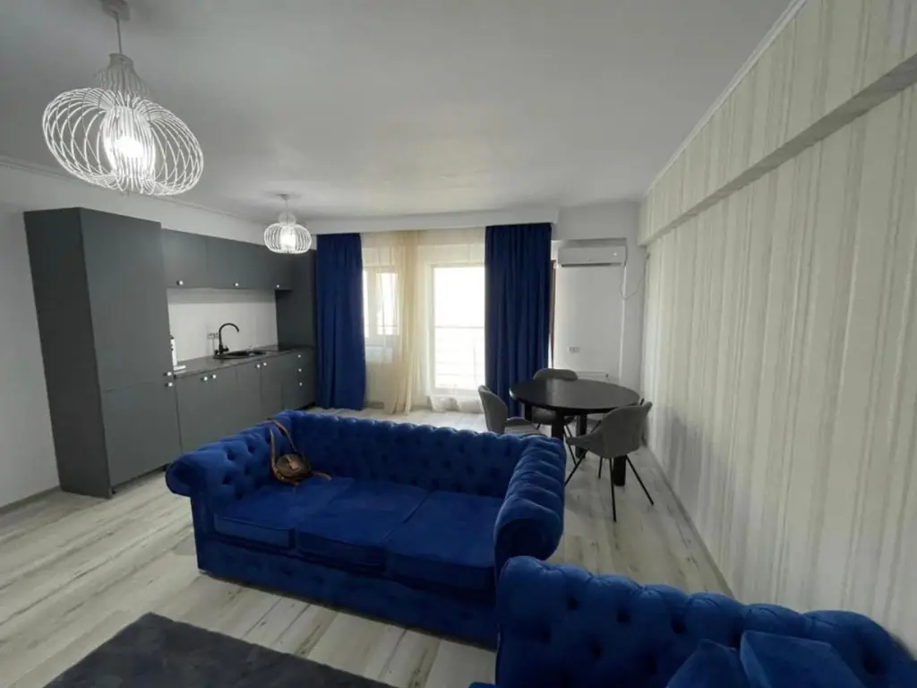 Apartament 2 cam. de vanzare 61mp + terasa 15 mp la 30 m de plaja - Mamaia Nord