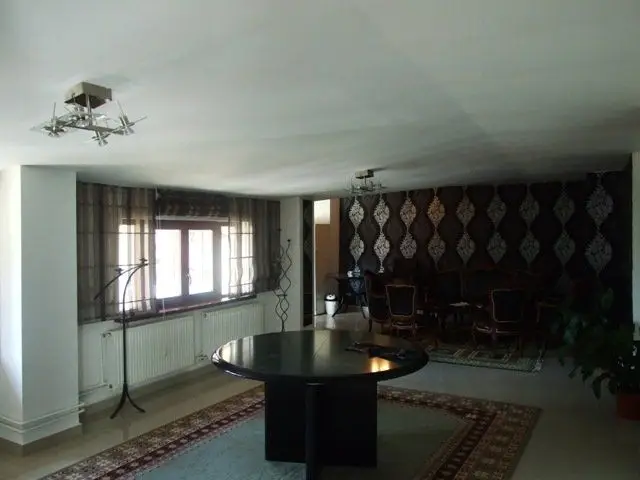 Ag BRASADAS vinde vila interbelica zona UNIRII.